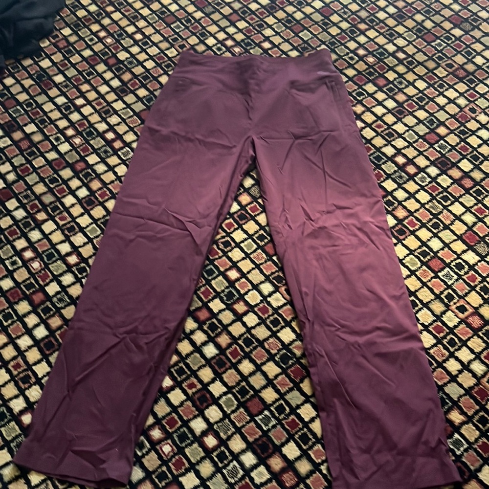 NorthFace Women’s Maroon Light Weight Hiking Pants